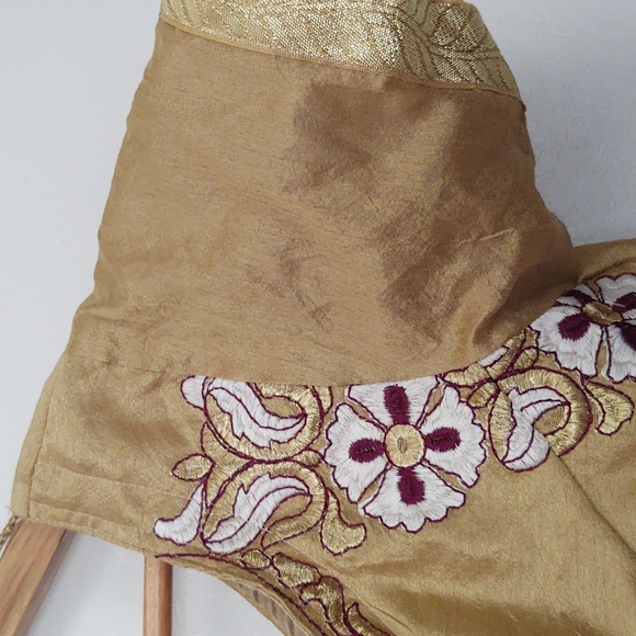Indian Choli Crop Top Embroidered  Embellished Handmade sz Small - Picture 9 of 17